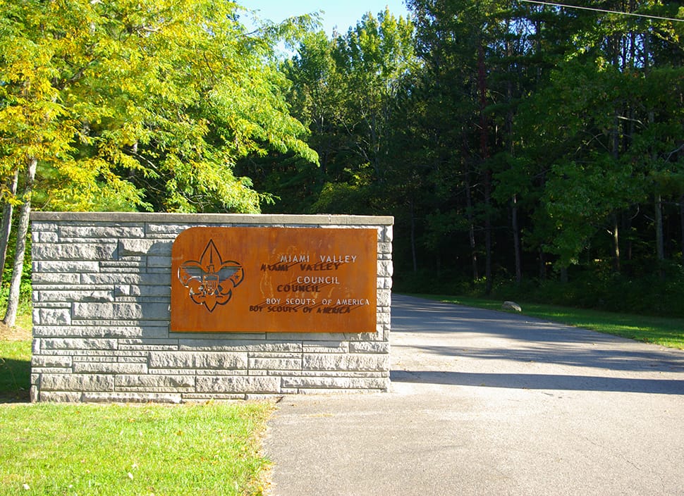 scenic solutions entrance sign for boy scout camp