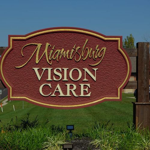 scenic_solutions-new_sign_fabrication_for_retail_location-2 scenic solutions new sign fabrication for retail location close up