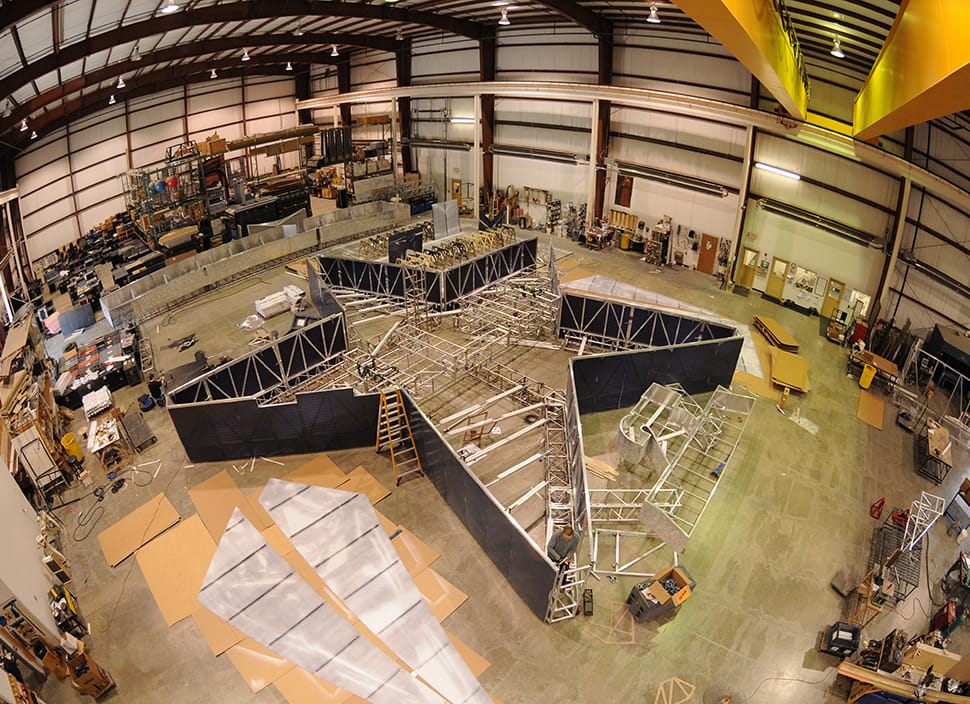 scenic solutions fabrication for wwe 25th anniversary