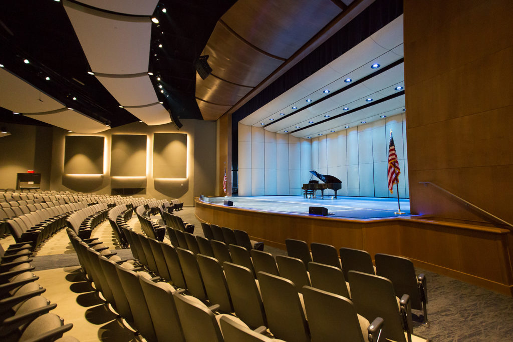 fairmont-high-school-auditorium-scenic-solutions