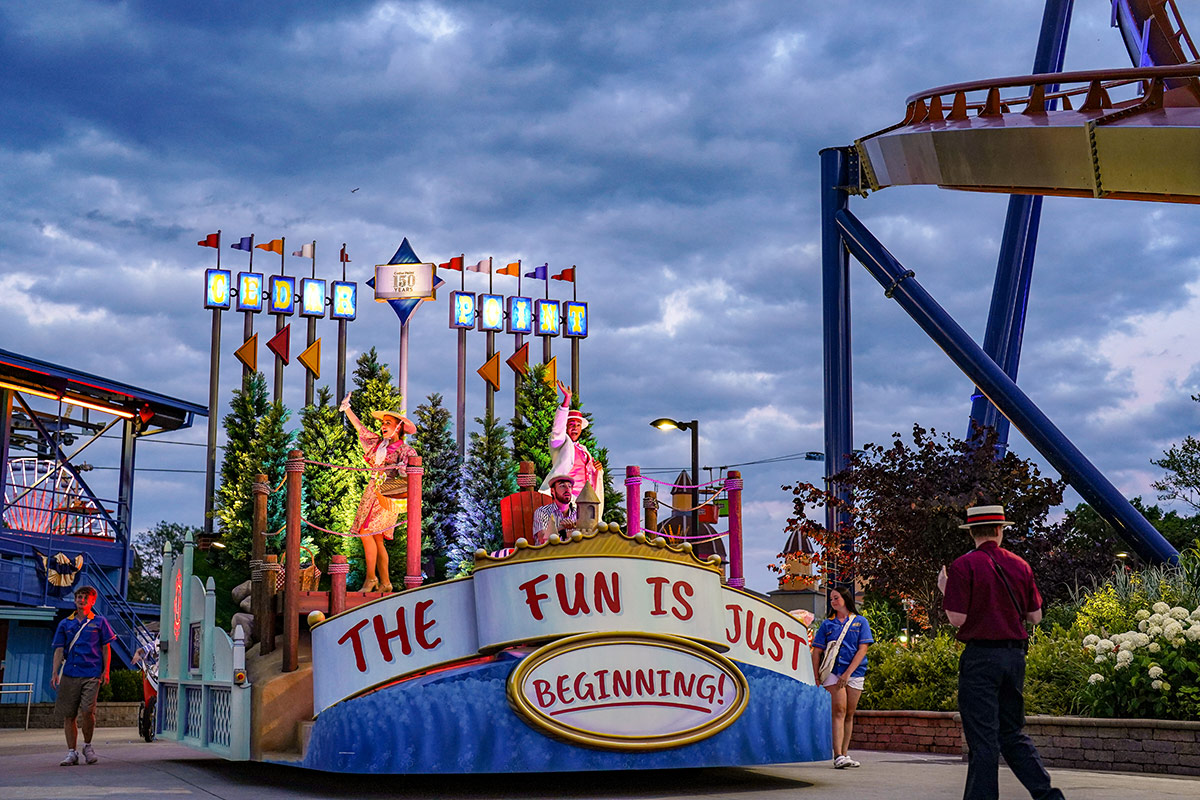 Cedar Point parade float - the fun is just beginning