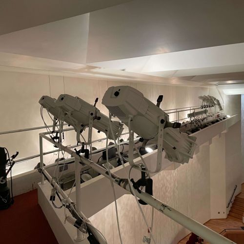 comstock-hall-auditorium-overhead-lighting-system comstock-hall-auditorium-overhead-lighting-system