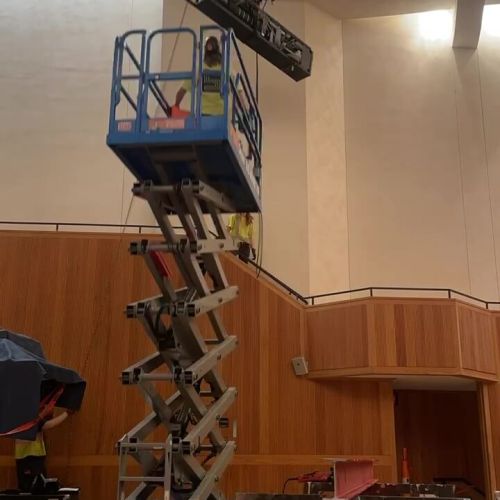 comstock-hall-hoist-installation-scissor-lift comstock-hall-hoist-installation-scissor-lift