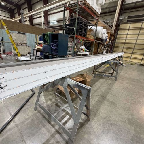 custom-diagonal-beam-led-lighting-installation custom-diagonal-beam-led-lighting-installation