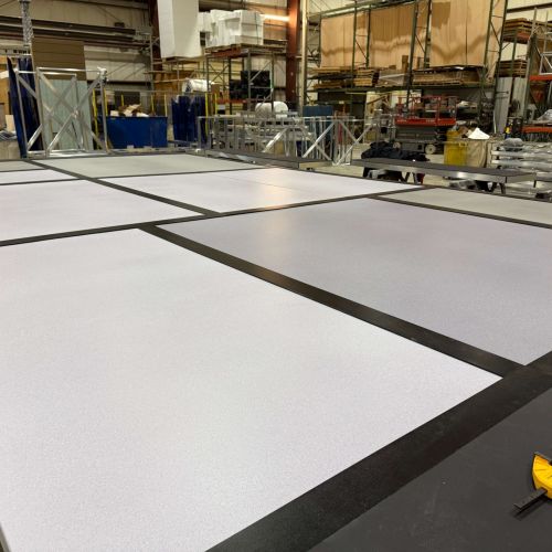 custom-opera-set-metallic-panel-finishing custom-opera-set-metallic-panel-finishing