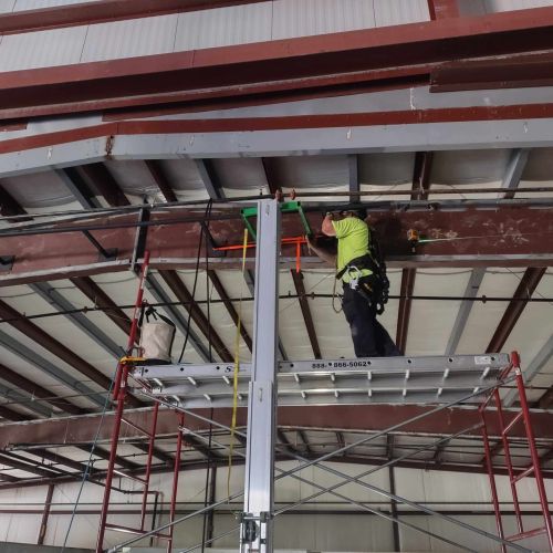 shelbyville-venue-overhead-electrical-work-scaffolding shelbyville-venue-overhead-electrical-work-scaffolding