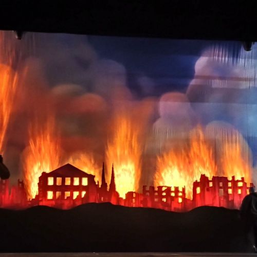 union-theater-dramatic-fire-scene-backdrop union-theater-dramatic-fire-scene-backdrop