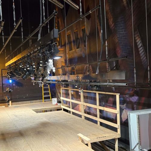 union-theater-overhead-stage-lighting-rig union-theater-overhead-stage-lighting-rig