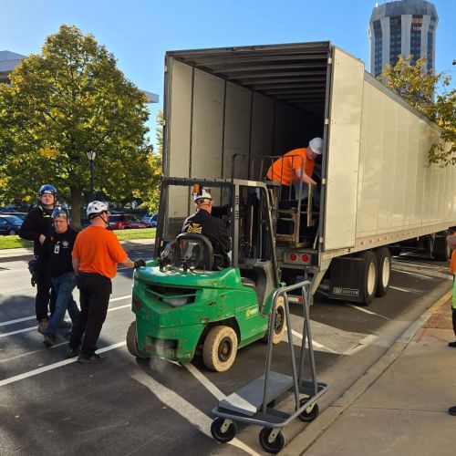 union-theater-scenery-equipment-unloading union-theater-scenery-equipment-unloading